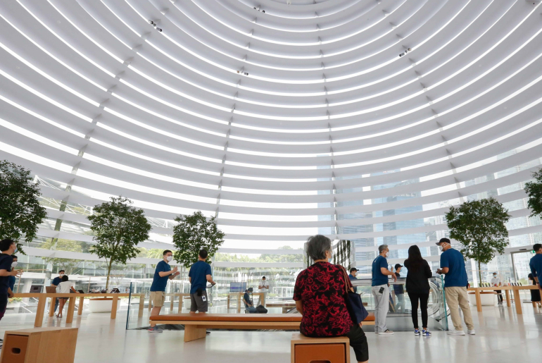 In pictures: Apple's first floating store in Singapore opens today