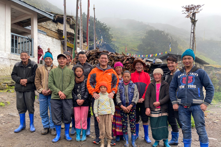 Arunachal Pradesh CM treks mountains