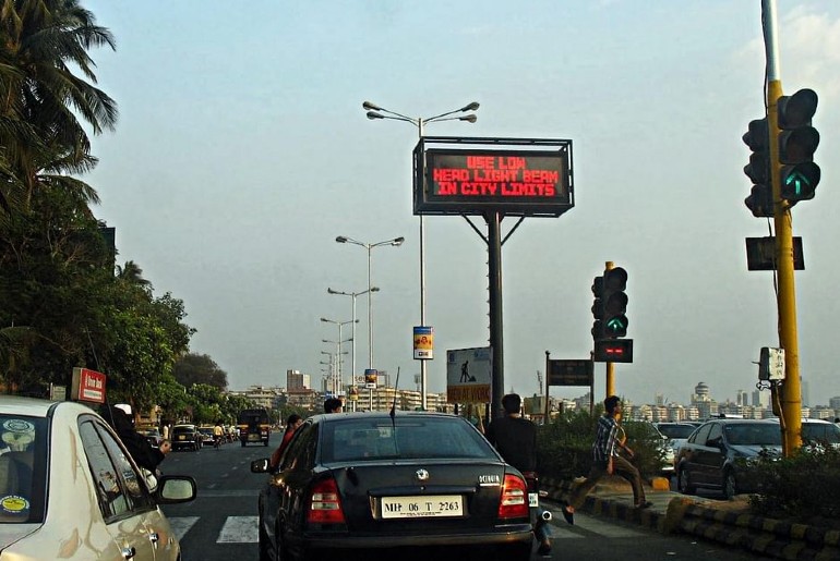 mumbai traffic signals 
