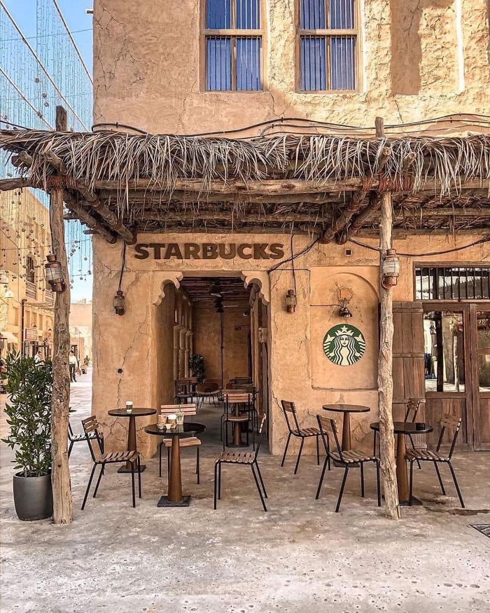 Dubai'S Al Seef Has A Brand-New Starbucks & It'S A Hit On The Gram