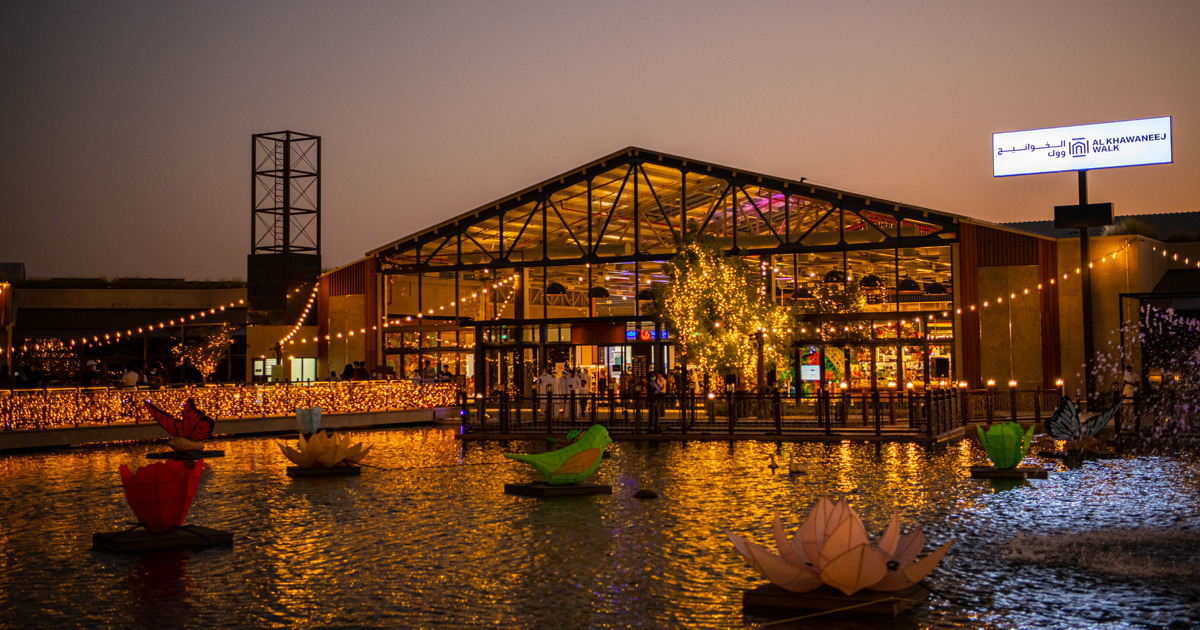Dubai’s Al Khawaneej Walk Has A 25-Metre Long Swimming Pool & Roxy Cinema’s Largest Screen In The UAE