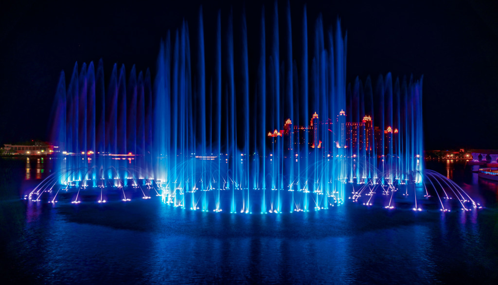 The World’s Largest Fountain Is Now In Dubai