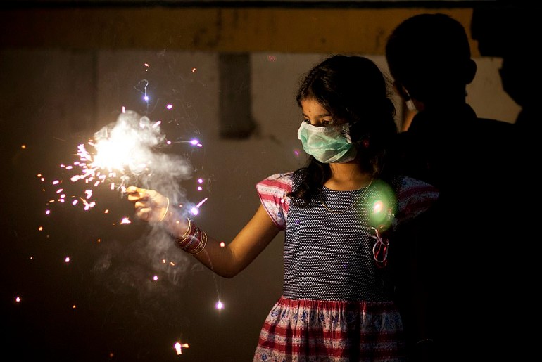 Delhi Celebrate Diwali Green Crackers