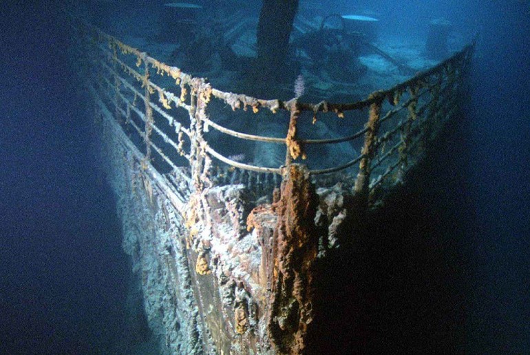 Submarine Tour Of The Titanic