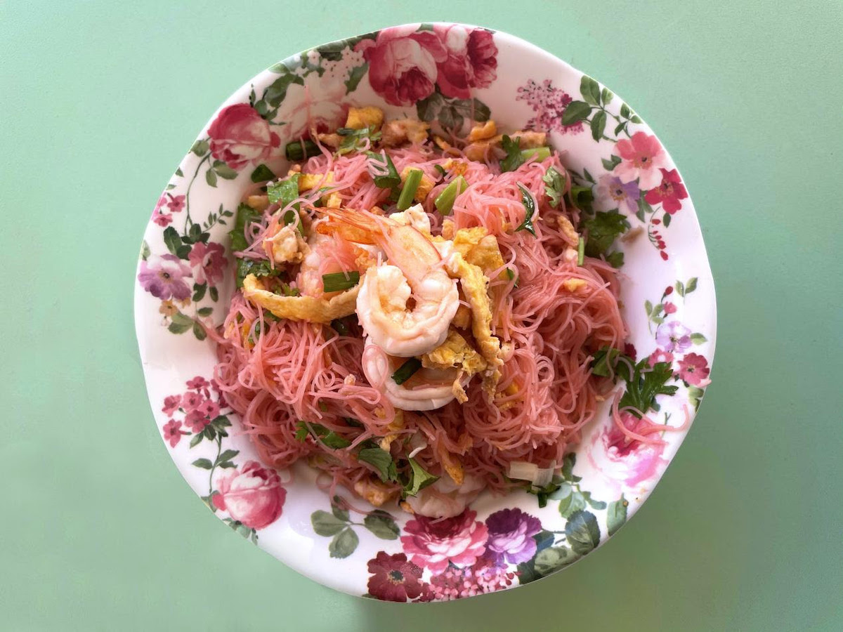 This Dubai Restaurant Is Offering A Limited Edition Pink Noodles, Hurry Grab It Now