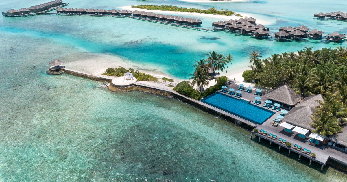 This Luxury Resort In Maldives Is Offering A Year-Long Staycation For A Whopping US$30,000
