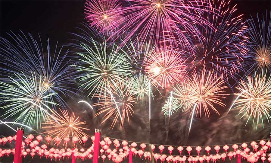 Abu Dhabi To Set A World Record With 35-Minute Firework Display On New Year’s Eve
