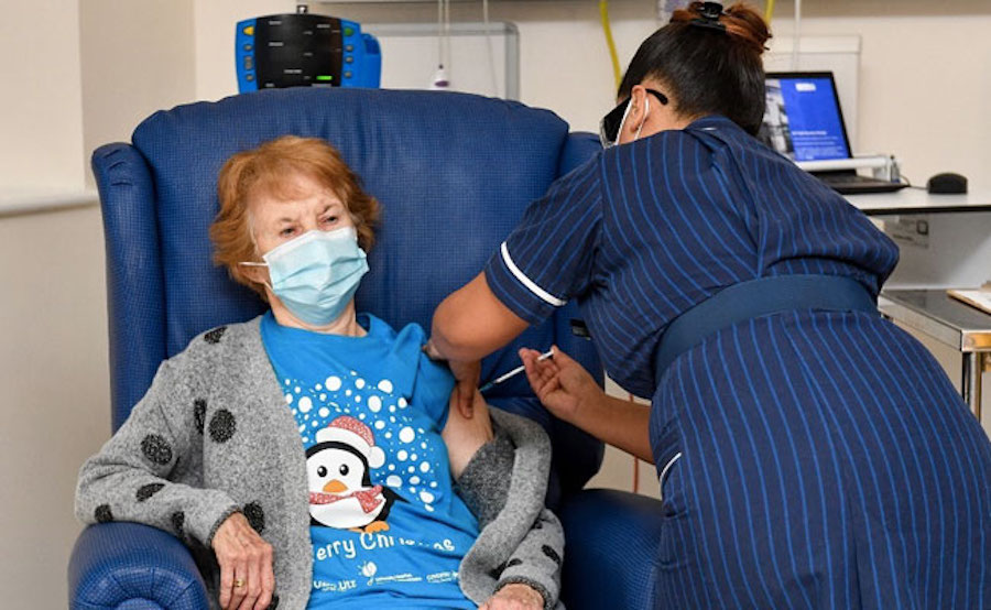 A 90-Year-Old Britain Grandma Becomes The First Person In The World To Receive Pfizer Vaccine