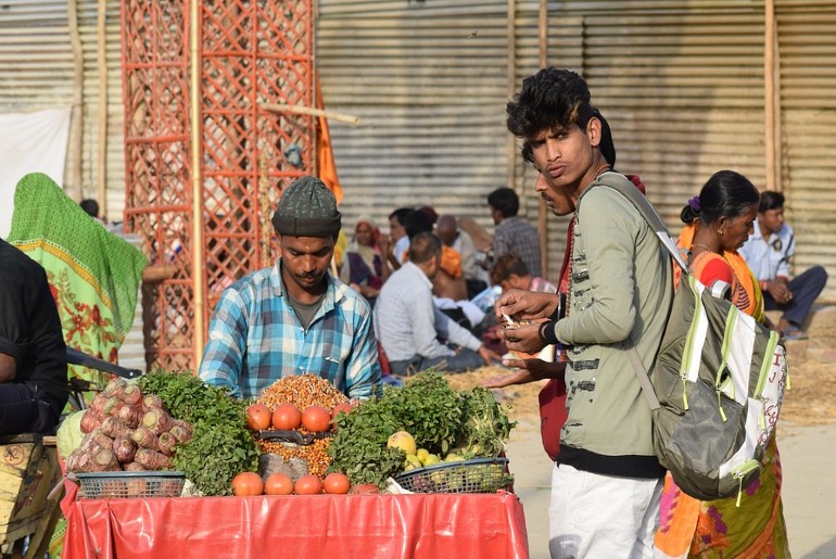 Noida To Honour Street Vendors