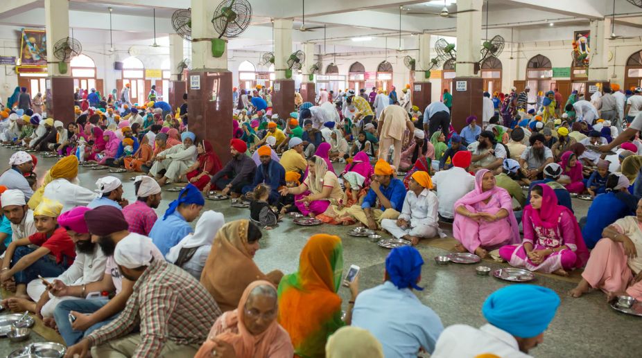 golden temple amritsar langar 