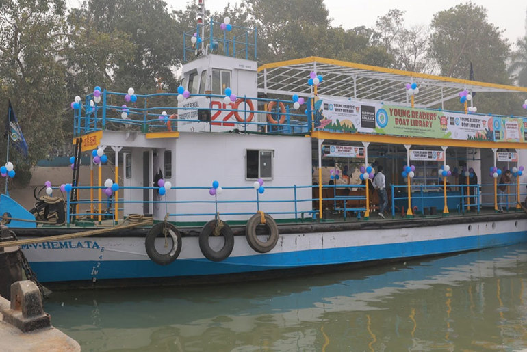 Kolkata Boat Library