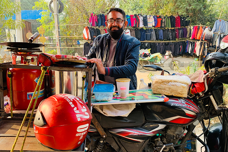 Arjun Special: Delhi Man Shuts His Food Outlet; Now Sells Chole Kulche On His Bike | Street Stories S2 Ep13