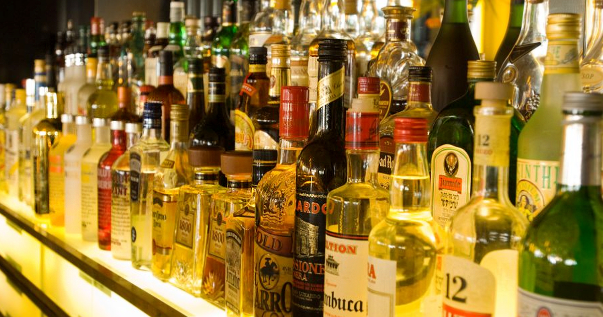 Alcohol In Delhi Gets 40% Cheaper After New Excise Policy
