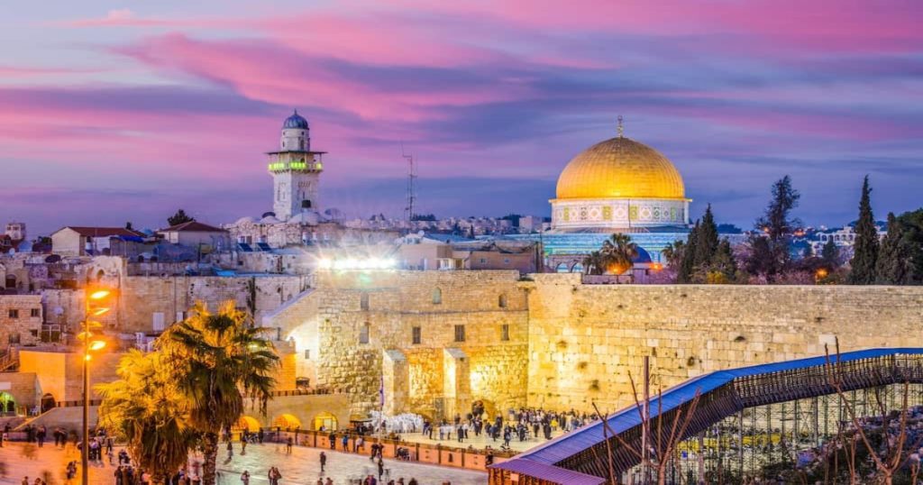 Israel To Allow Vaccinated Foreign Tourists From May 23; Aims To Boost Tourism