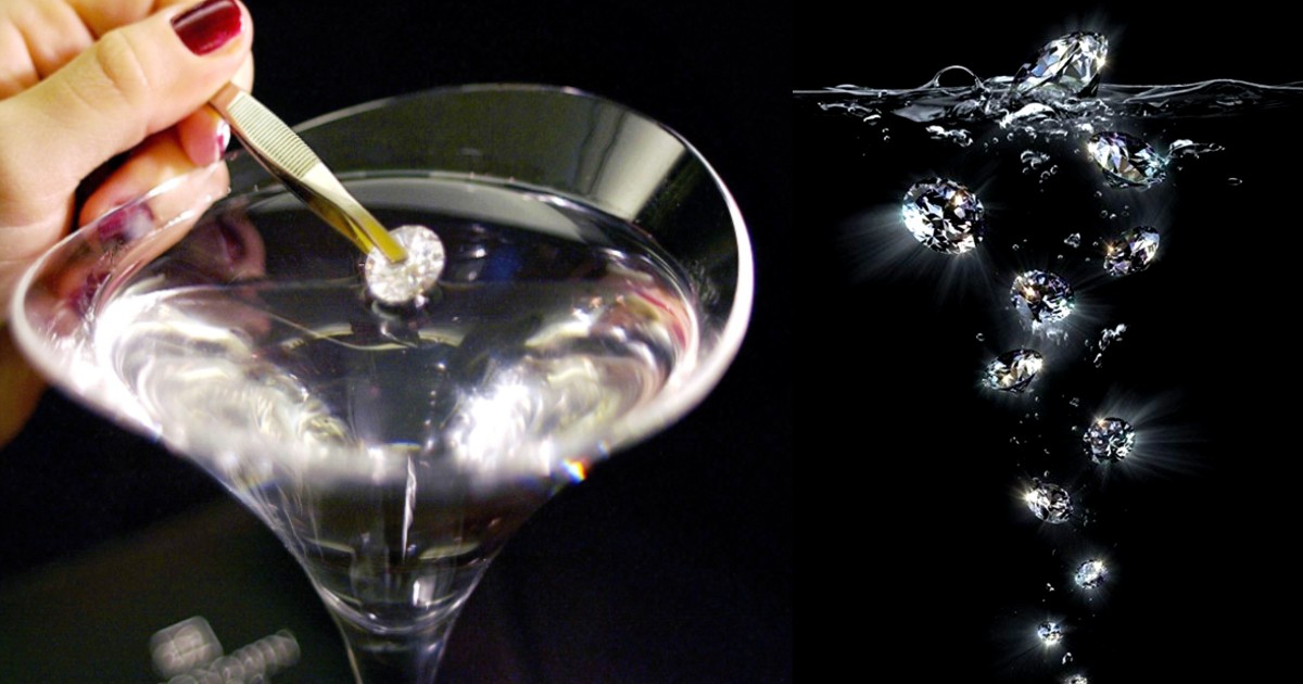 These 4 Swanky Cocktails That Come With Heavy Price Tags Have Diamonds In Them!