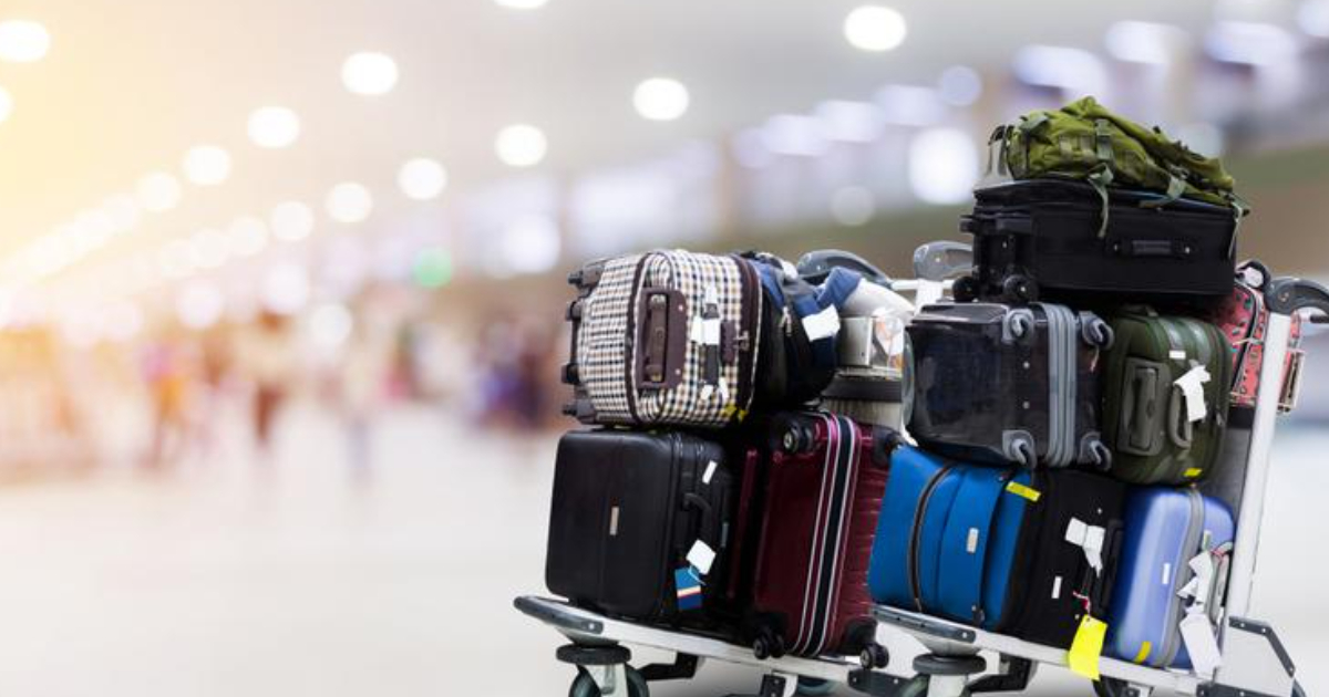 Excess baggage fees: what they are and how to avoid them