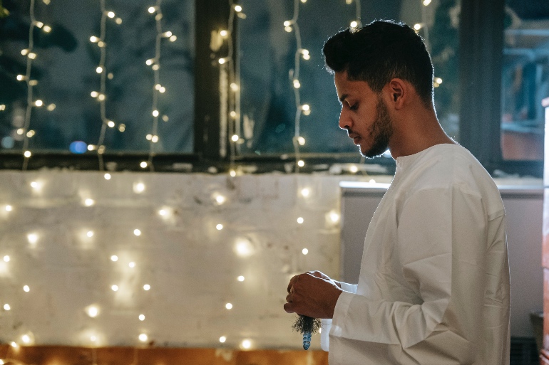 5 Ways To Celebrate Ramadan Safely This Year