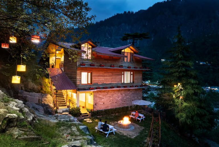 Charming Abode Room
