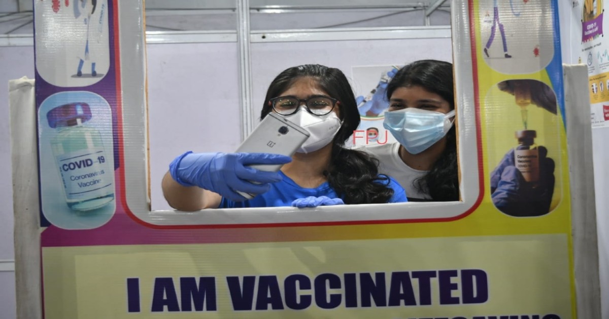 These Centres In Mumbai Will Vaccinate Students Travelling Abroad On Priority Basis