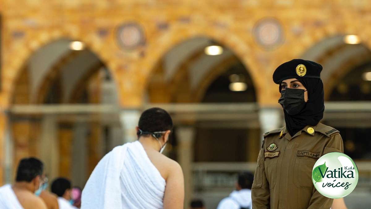 السعودية تعين ضابطات شرطة في المدينة المنورة ومكة المكرمة لأول مرة