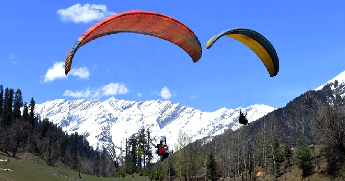 Adventure Seekers Can Now Go Paragliding In Jammu And Kashmir