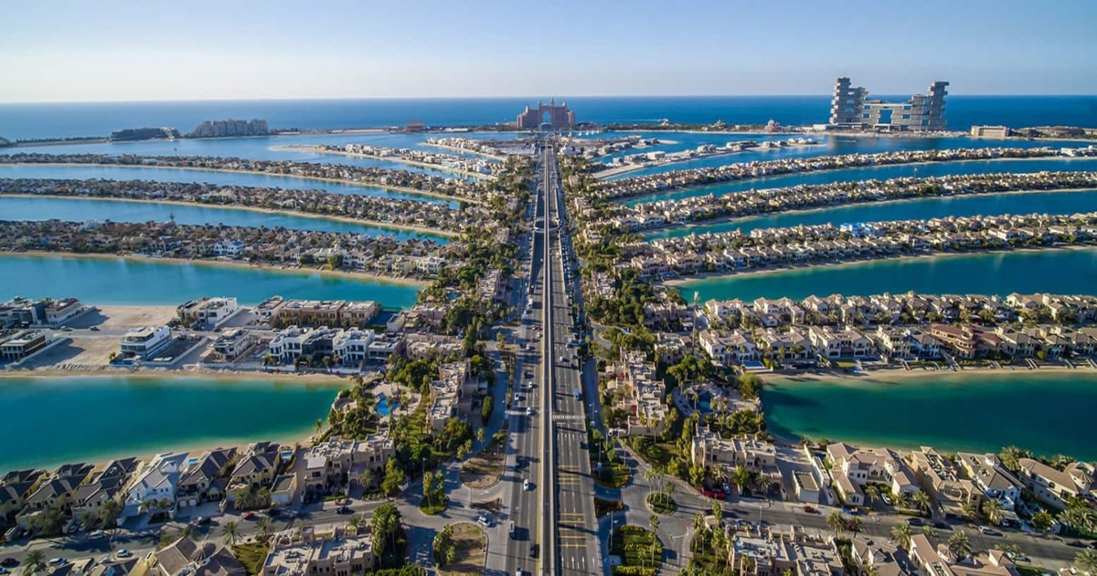 Dubai S Palm Jumeirah Island Completes 20 Years Since Construction
