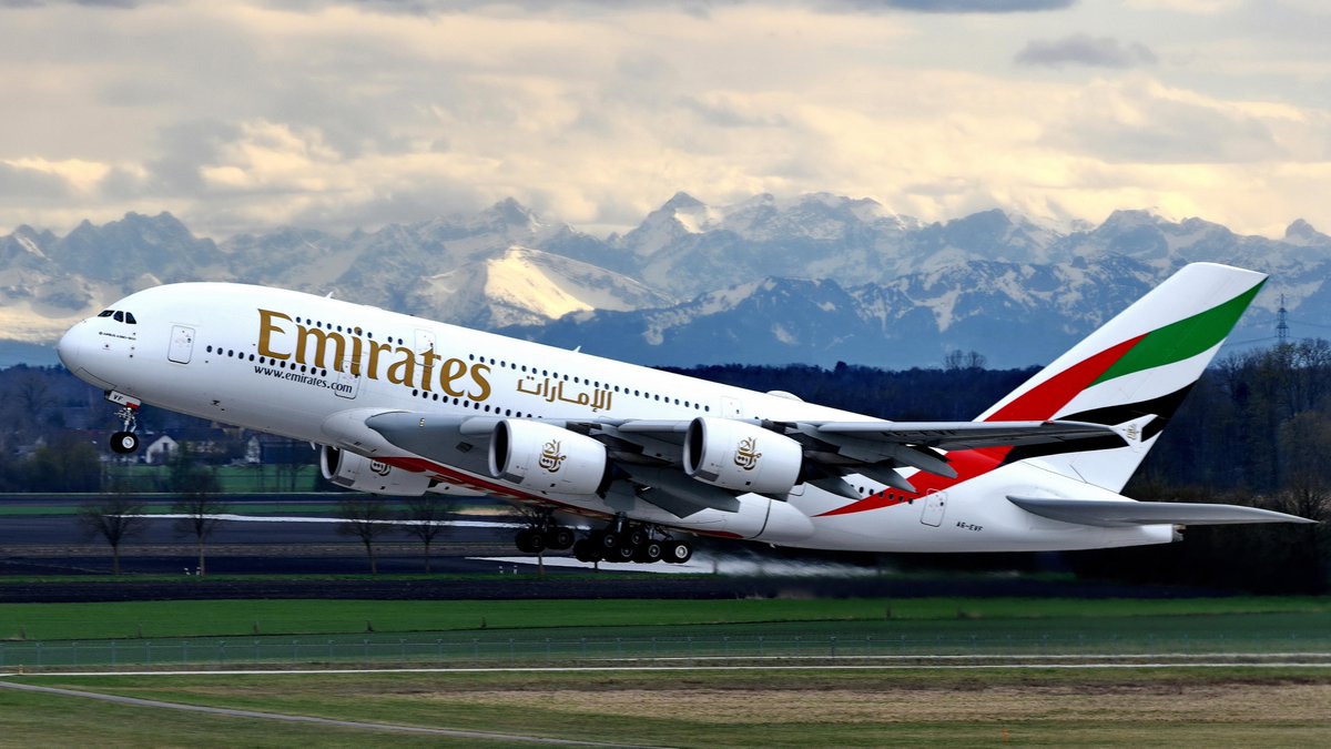 Emirates Will Soon Reveal Its Premium Economy Cabin Experience