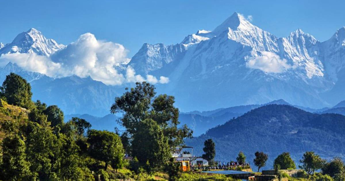Skip Mussoorie & Visit Chaukori In Uttarakhand That Offers Jaw-Dropping Views Of The Himalayas