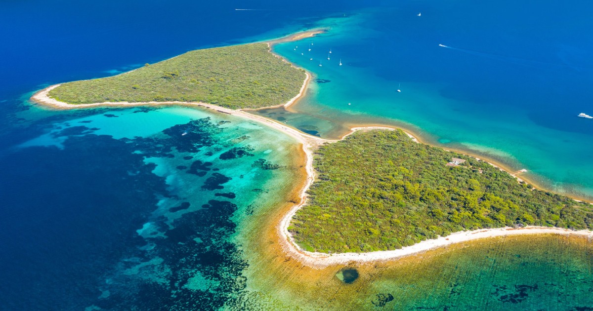This Bra-Shaped Island Is Croatia’s Best-Kept Secret With Turquoise Beaches & Crystal Water