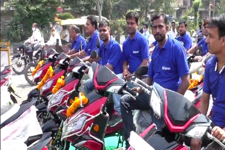 surat company gifts electric scooters