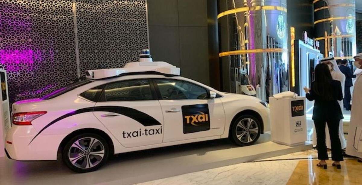 Abu Dhabi Residents Can Now Book Free-Of-Cost Driverless Taxis At Yas Island