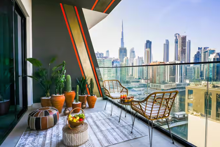 luxurious Dubai Airbnbs