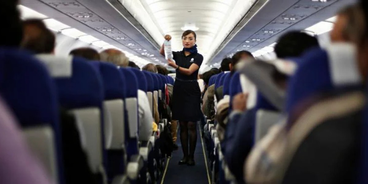 Female Flight Attendants Unveil The Weirdest Demands Wealthy Flyers Have Made