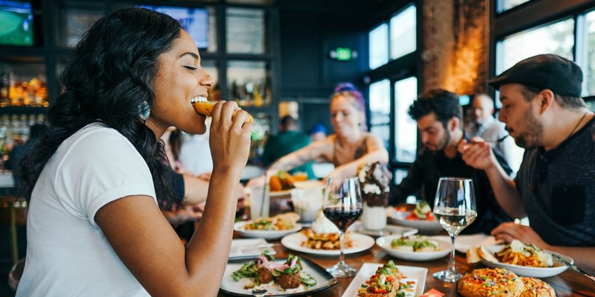5 Legit Ways To Score A Free Meal At A Restaurant