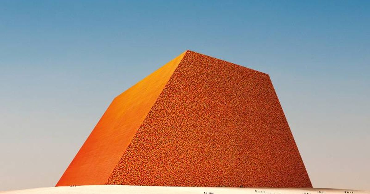 UAE Desert To Get Large, Stikingly Beautiful Artworks; Details Here