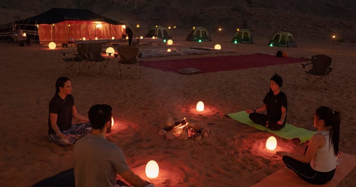 Go For An Overnight Yoga Retreat In Sharjah & Enjoy Stargazing, Bonfire & More!