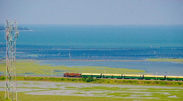 train routes with sea views in india