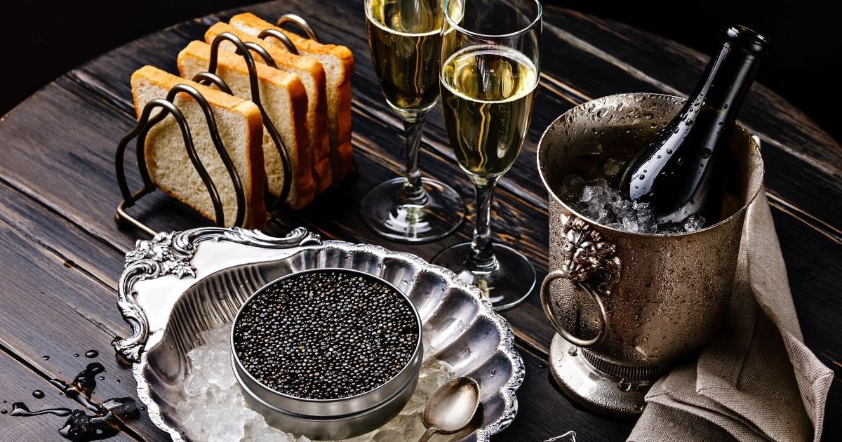 Dubai Gets A New Bar That Offers Caviar Upto AED 1,700 Per Portion