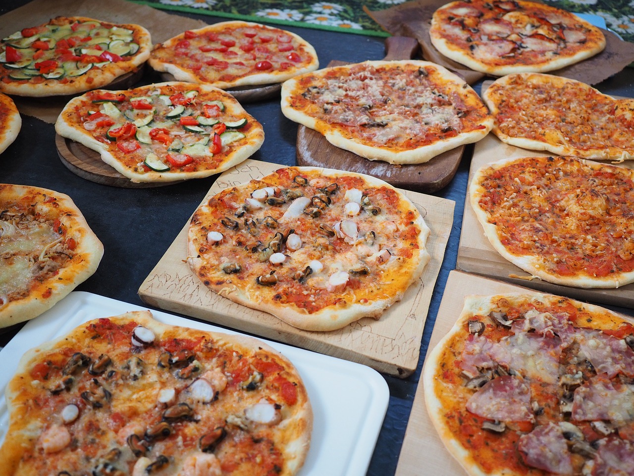 5 Most Outrageous Pizzas You Must Try In Mumbai