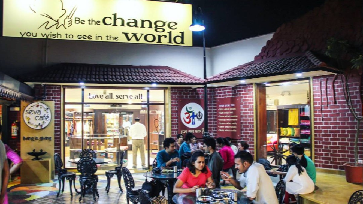 Seva Cafe In Ahmedabad Allows You To Eat For Free And Pay For The Next Person