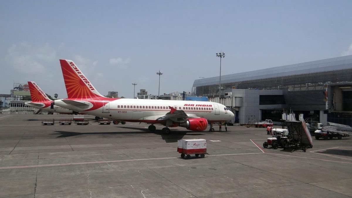 Air India Faces ₹10 Lakh Fine For Denying Boarding To Flyers With Valid Tickets