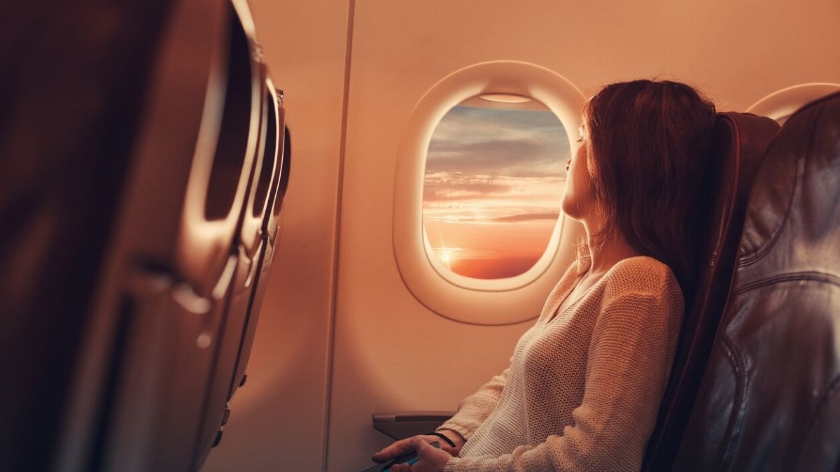  What To Eat Before A Long Haul Flight? Here Are Some Tips