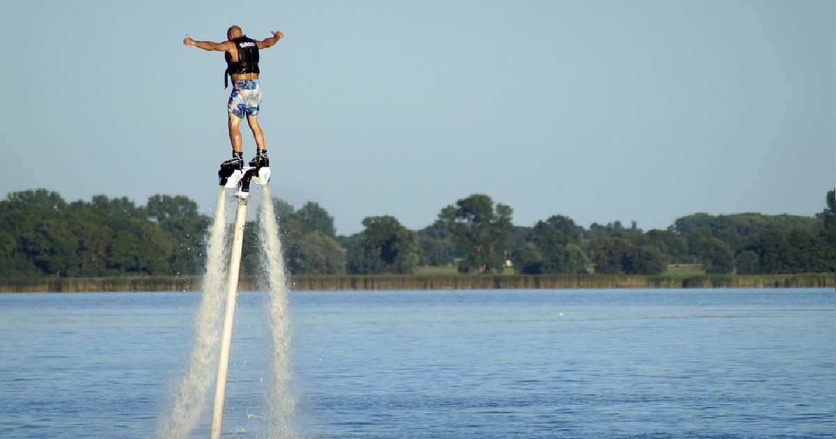 Goa Is The Only Place In India Where You Can Try The Extreme Watersport Flyboarding
