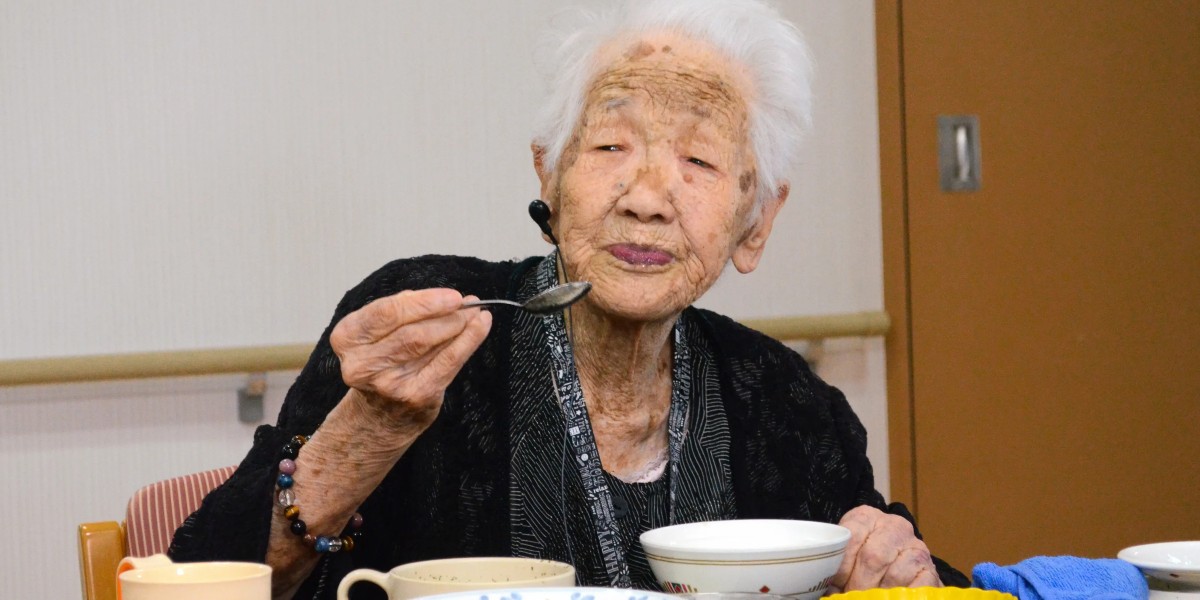 World’s Oldest Person Ate These 3 Foods Until 119 Years Old And They Aren’t Healthy