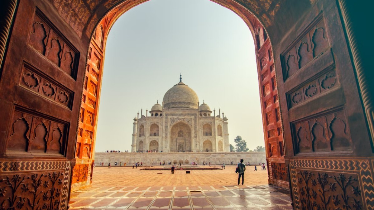 Pictures Of ‘Closed Rooms’ Inside Taj Mahal Spark Curiosity