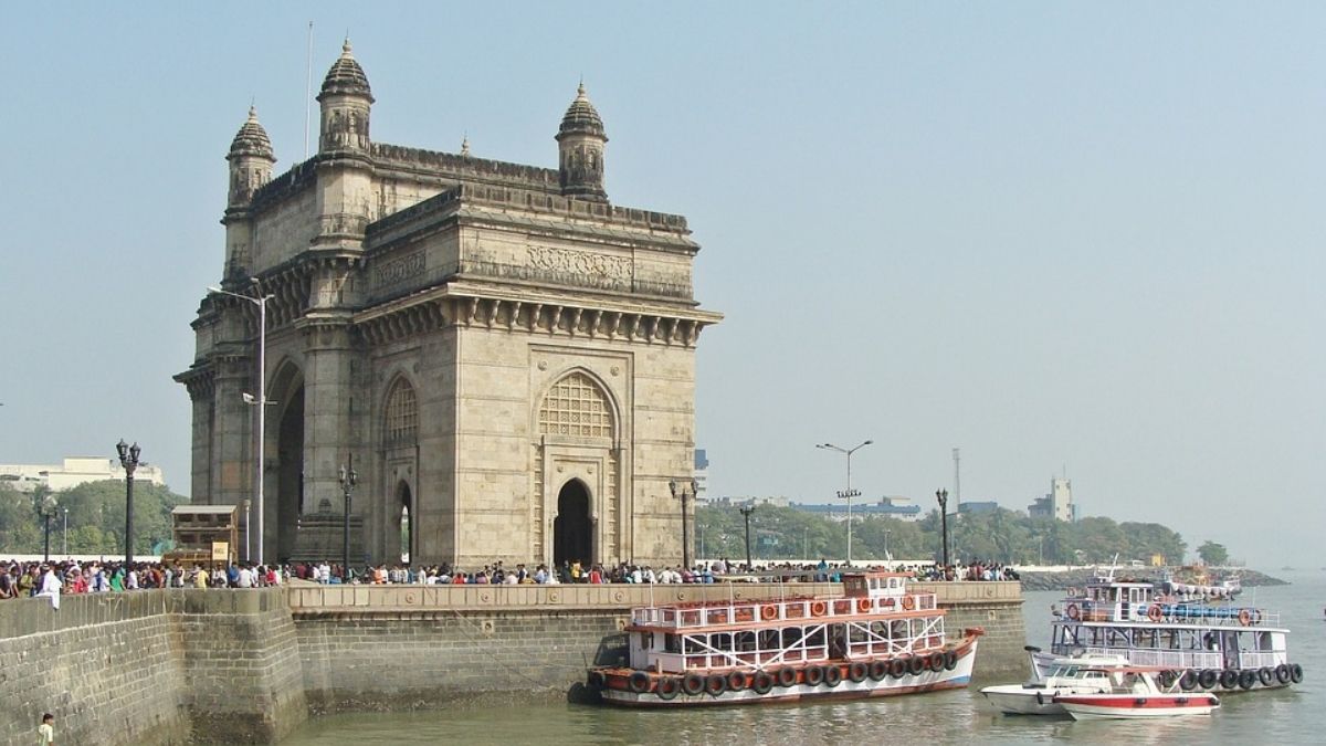 5 Travel Destinations From Mumbai You Can Reach Via Bus Journey