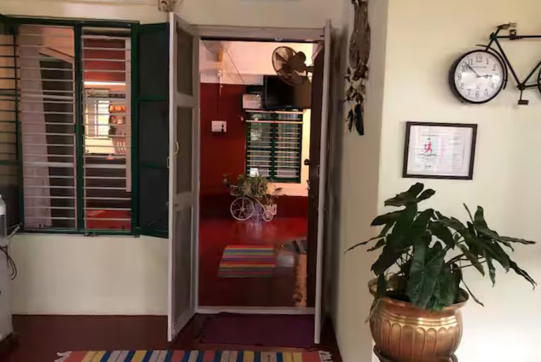 Airbnb near Bangalore under ₹5000