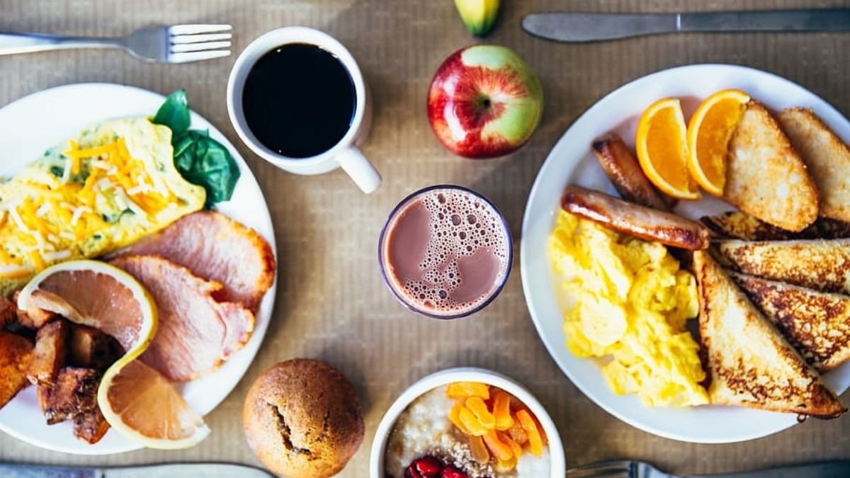 5 Worst Hotel Breakfast Foods That Can Wreck Your Day