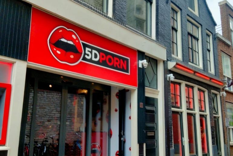 I Visited Amsterdam's Red Light District And It's Not What You Think!