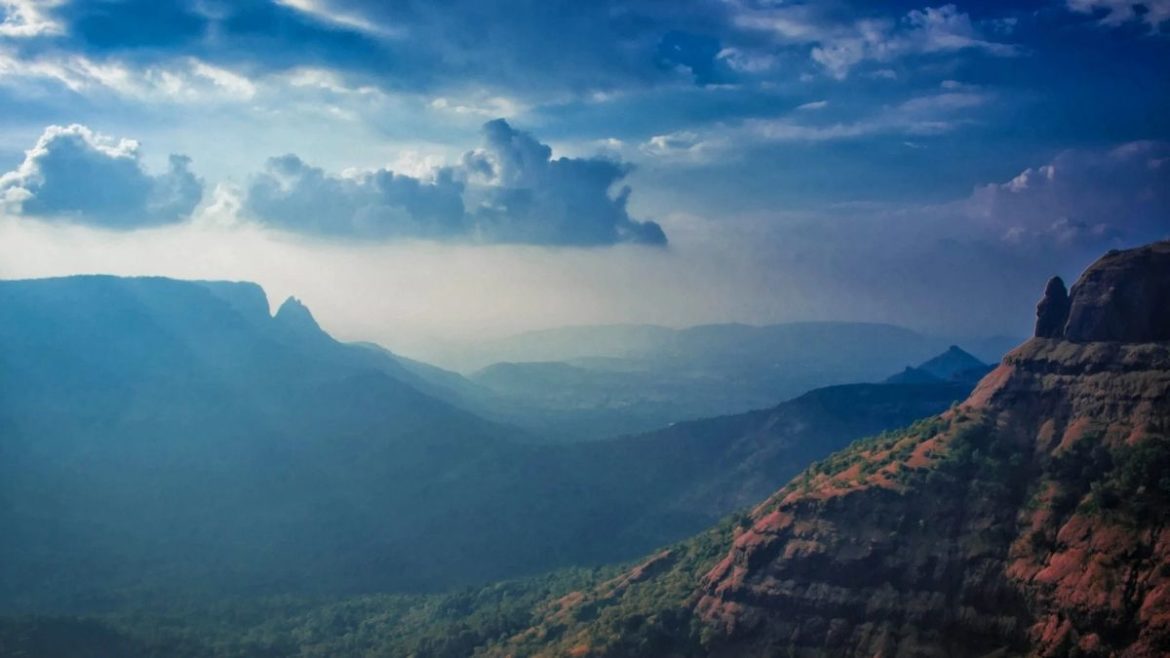 Asia's Only CarFree Hill Station Matheran, Will Now Allow ERickshaws